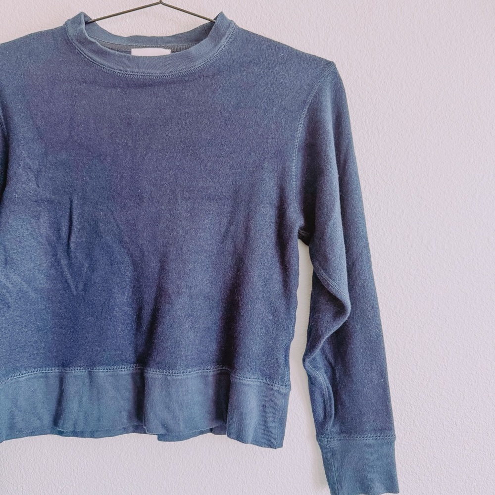 St. John Navy Blue Crewneck Sweater. Size tag is cut off.  Looks like a Small